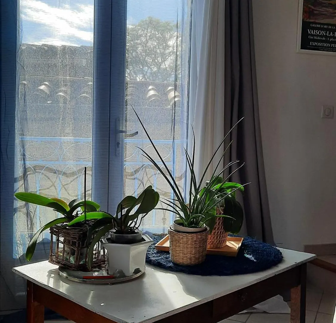 Homestay La Maison Haute Faucon  France