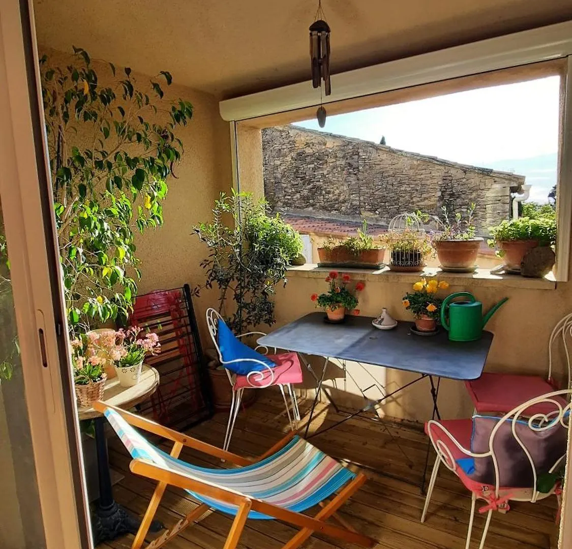 La Maison Haute Faucon  Faucon (Vaucluse)